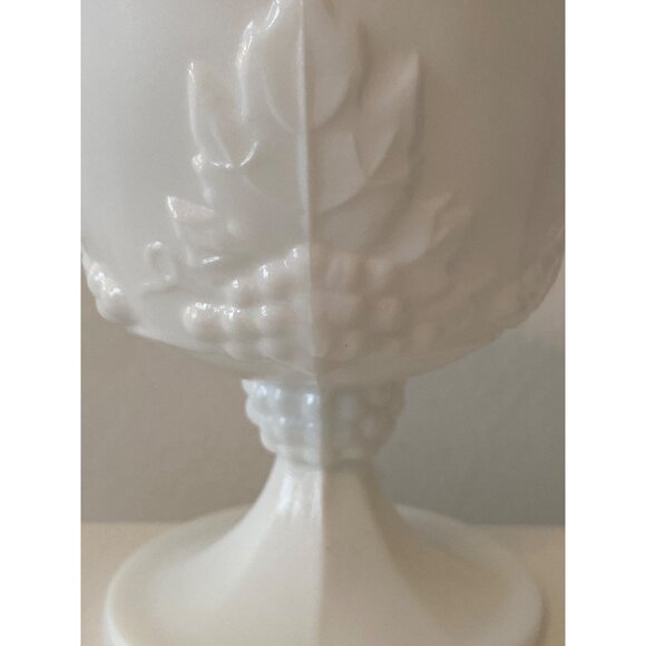 Milk Glass  Dessert Cup Grapes Leaves Replacement Vintage - Picture 5 of 10